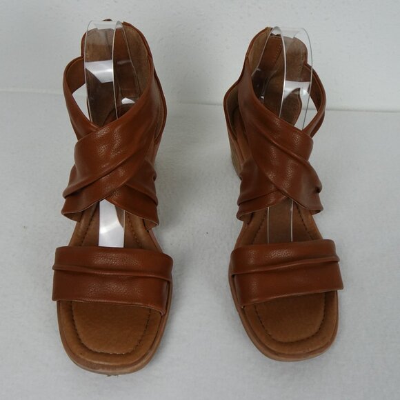 Euro Soft by Sofft Wedge Sandals Women's Size 9M Brown Zip Back Strappy Comfort - Picture 4 of 14